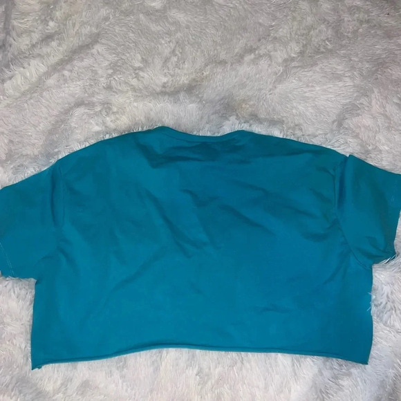 Alphalete Blue Cropped Lifestyle Graphic Tee size XL - Picture 4 of 4